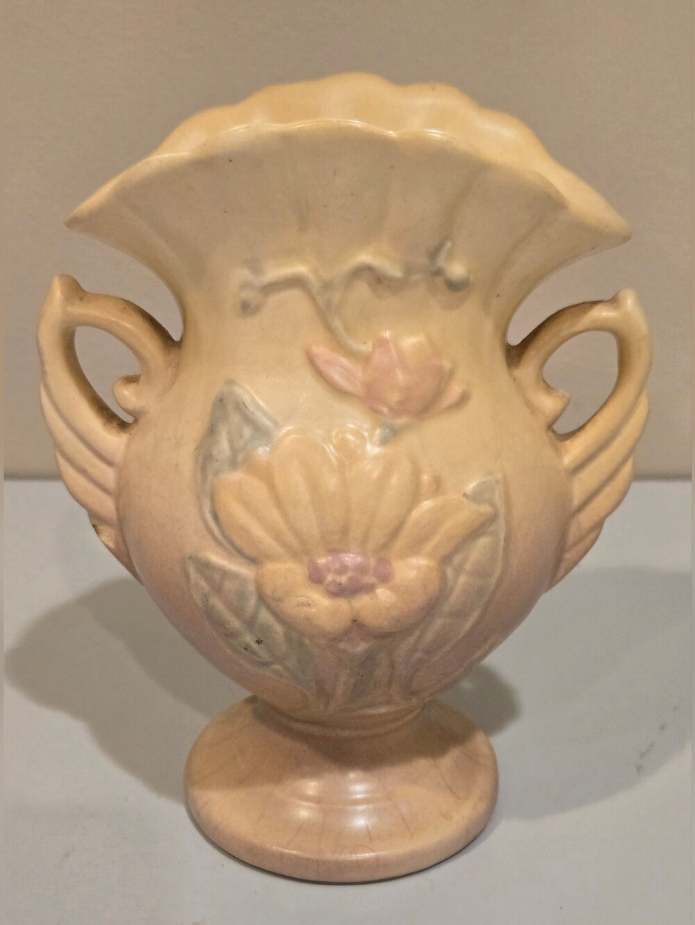 Vintage Hull Pottery 2 Handle Magnolia Vase